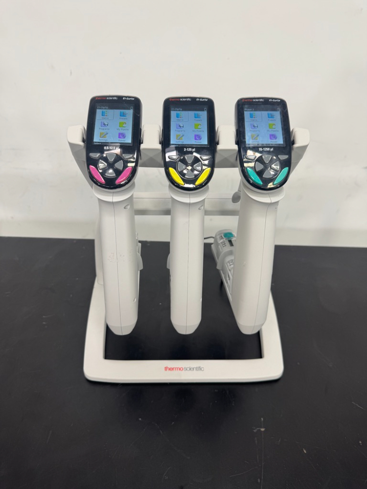 Image of Thermo Scientific E1-ClipTip Electronic Equalizers and Stand